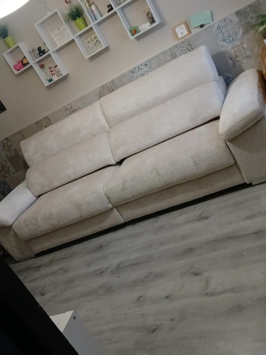 Foto de Xavi Torres: sofá en su casa